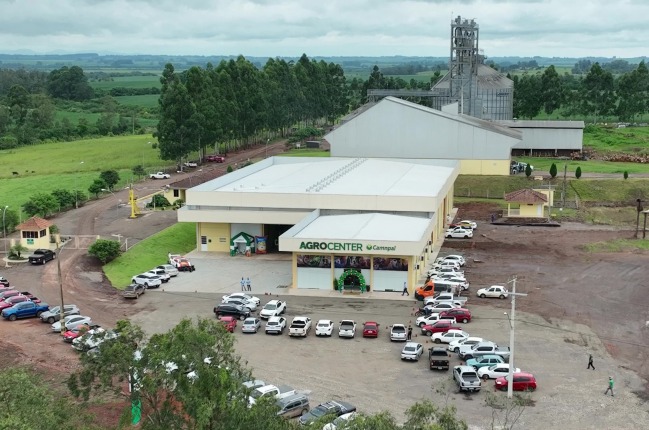Inaugurado o Agrocenter Camnpal de Novo Cabrais